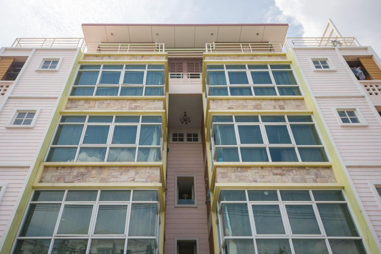Oyo 75405 Ladda Place Bangkok Luaran gambar