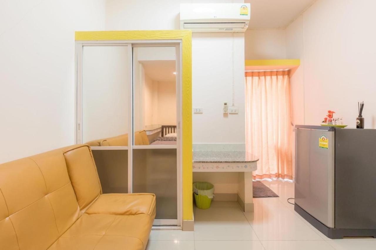 Oyo 75405 Ladda Place Bangkok Luaran gambar