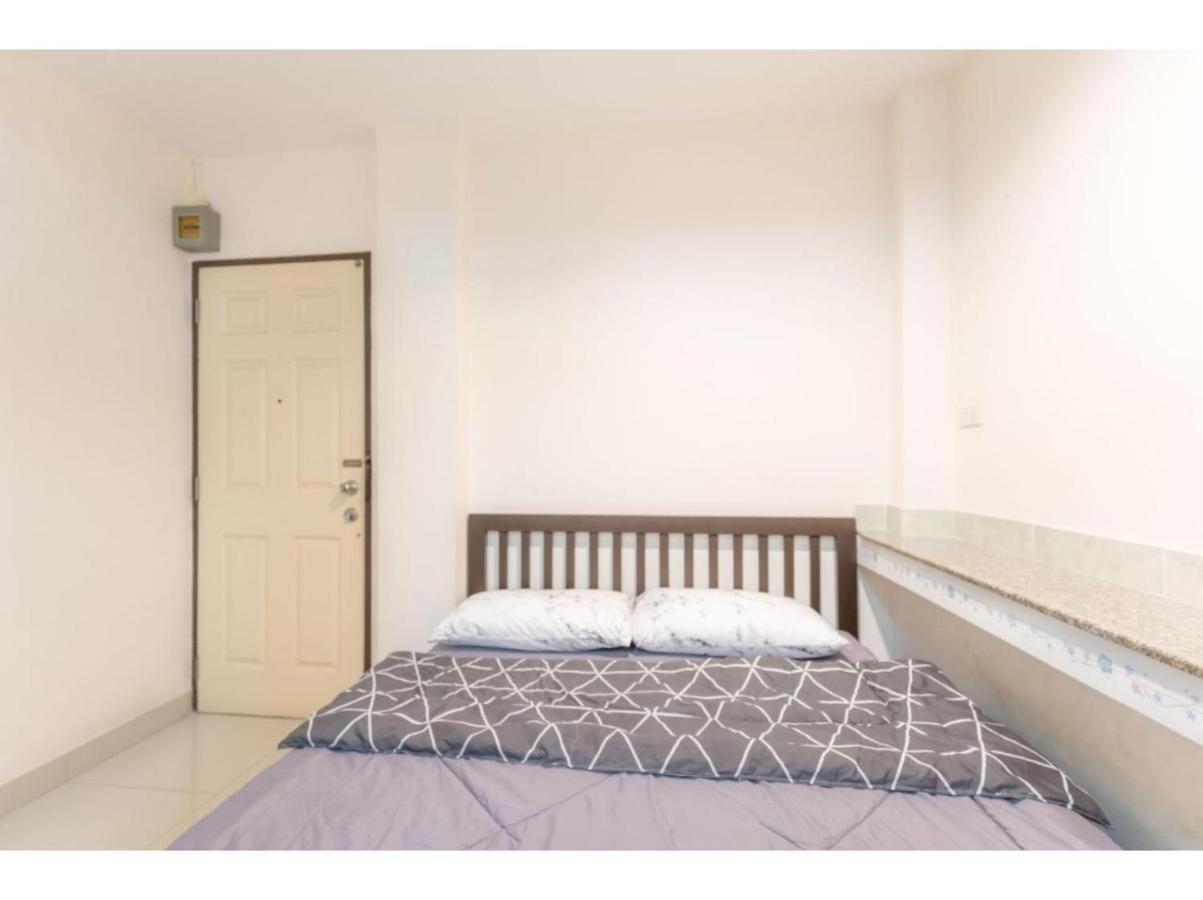 Oyo 75405 Ladda Place Bangkok Luaran gambar